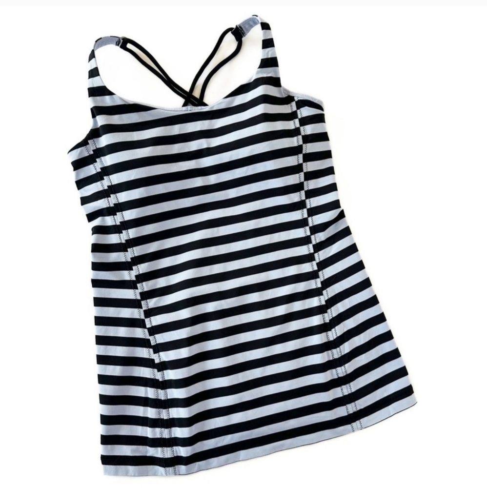 LULULEMON Free to Be Stripe Black/Light Blue. Size 8